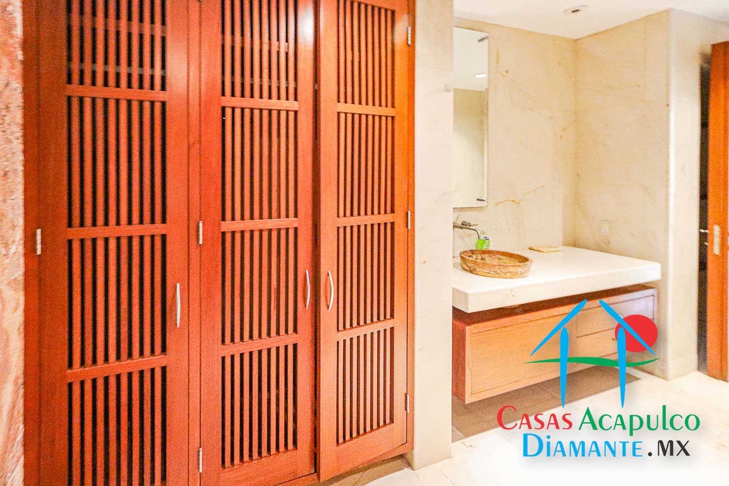 Villa Portofino - Recámara ocho antes de Otis 17